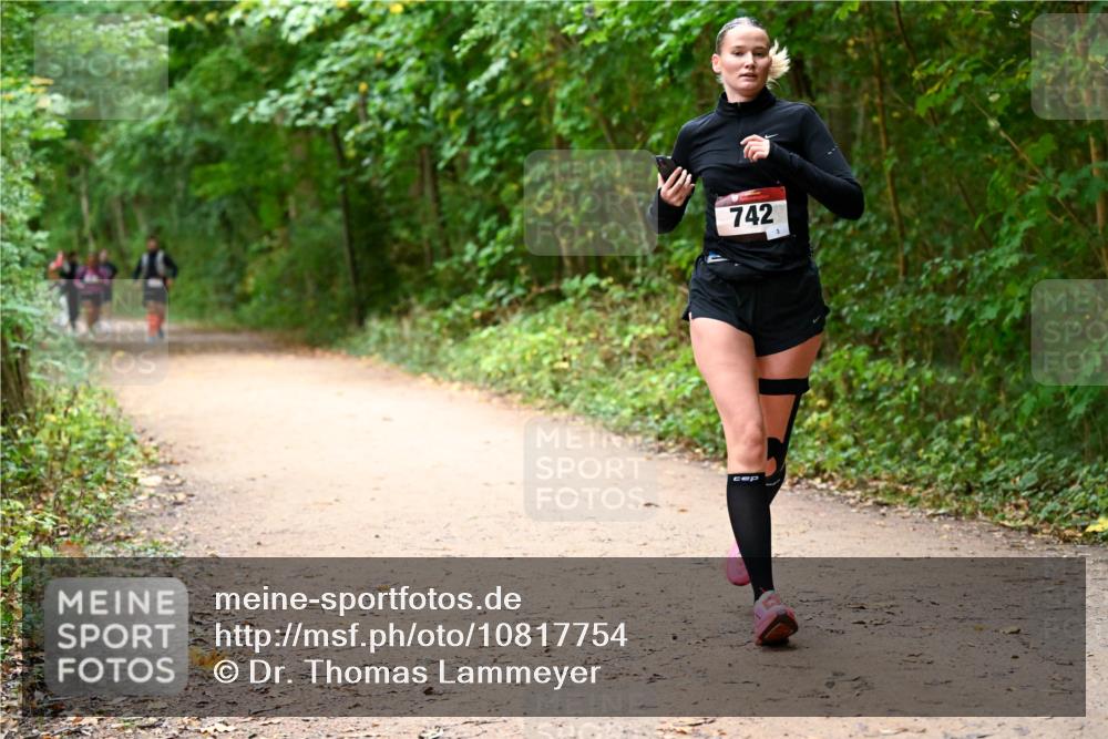11.10.2026 - Bramfelder Halbmarathon 2026 Dr. Thomas Lammeyer http://msf.ph/oto/10817754 11.10.2026 09:58:41 Laufen 742 meine-sportfotos.de
