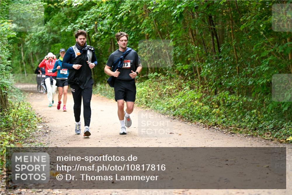 11.10.2026 - Bramfelder Halbmarathon 2026 Dr. Thomas Lammeyer http://msf.ph/oto/10817816 11.10.2026 09:59:00 Laufen 299, 260, 73 meine-sportfotos.de