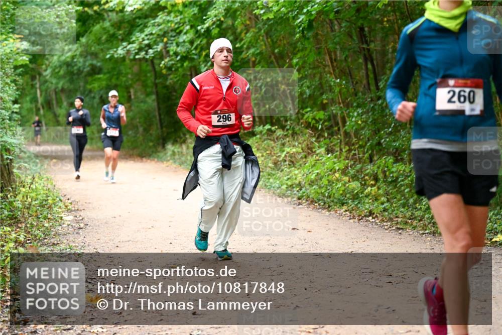 11.10.2026 - Bramfelder Halbmarathon 2026 Dr. Thomas Lammeyer http://msf.ph/oto/10817848 11.10.2026 09:59:05 Laufen 296, 260 meine-sportfotos.de