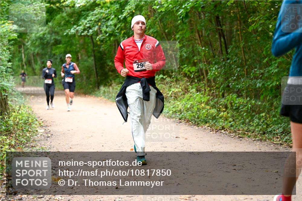 11.10.2026 - Bramfelder Halbmarathon 2026 Dr. Thomas Lammeyer http://msf.ph/oto/10817850 11.10.2026 09:59:05 Laufen 296 meine-sportfotos.de
