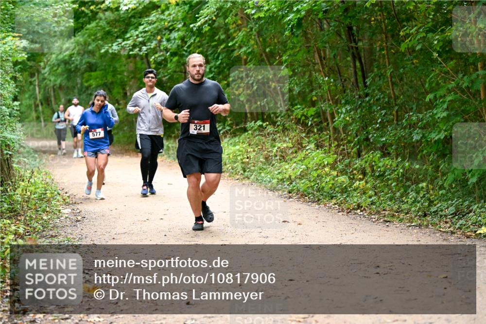 11.10.2026 - Bramfelder Halbmarathon 2026 Dr. Thomas Lammeyer http://msf.ph/oto/10817906 11.10.2026 09:59:29 Laufen 577, 321 meine-sportfotos.de