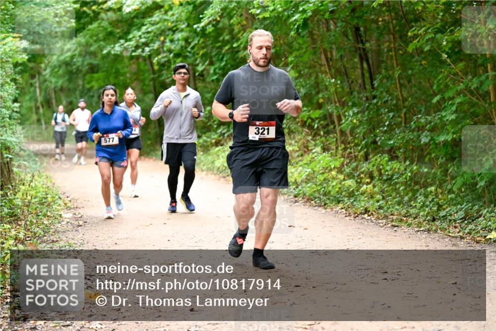 11.10.2026 - Bramfelder Halbmarathon 2026 Dr. Thomas Lammeyer http://msf.ph/oto/10817914 11.10.2026 09:59:30 Laufen 577, 286, 321 meine-sportfotos.de