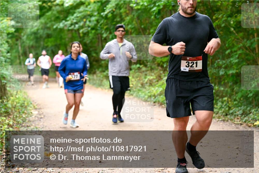 11.10.2026 - Bramfelder Halbmarathon 2026 Dr. Thomas Lammeyer http://msf.ph/oto/10817921 11.10.2026 09:59:31 Laufen 321, 286 meine-sportfotos.de