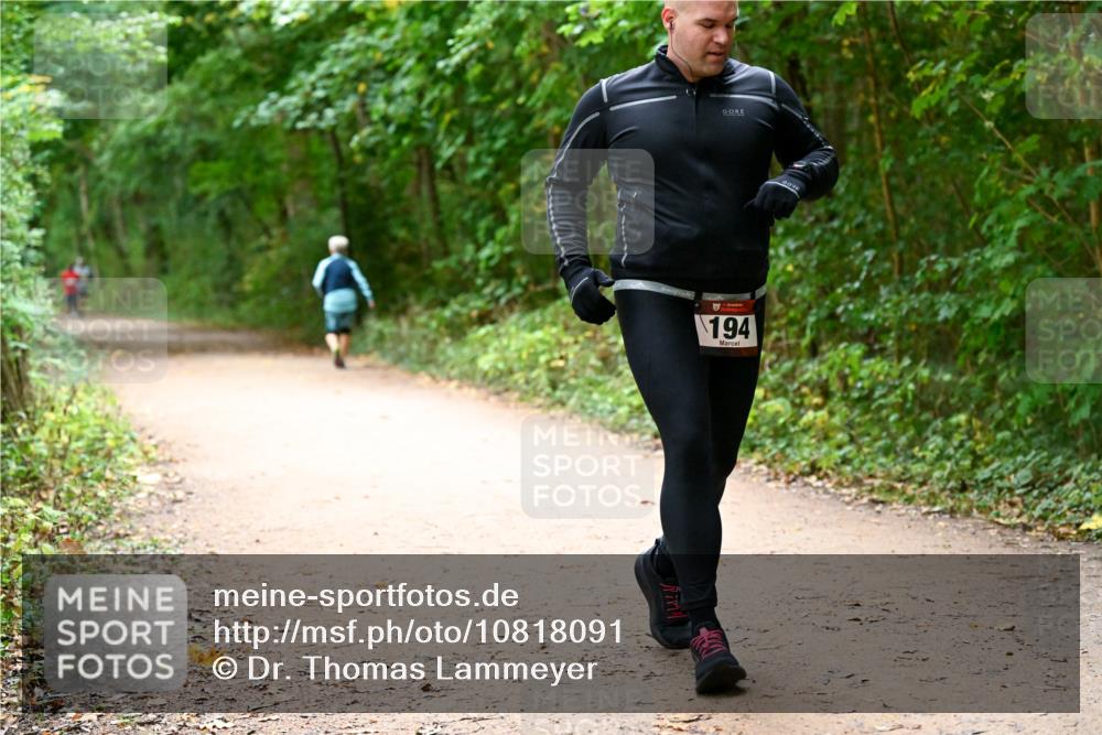 11.10.2026 - Bramfelder Halbmarathon 2026 Dr. Thomas Lammeyer http://msf.ph/oto/10818091 11.10.2026 10:00:37 Laufen 194 meine-sportfotos.de