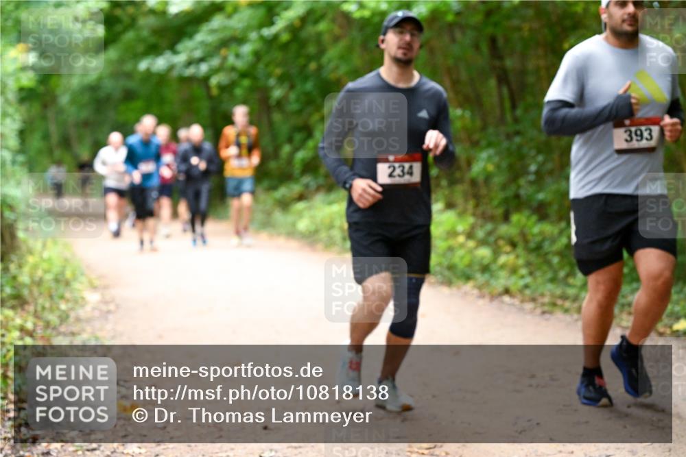 11.10.2026 - Bramfelder Halbmarathon 2026 Dr. Thomas Lammeyer http://msf.ph/oto/10818138 11.10.2026 10:01:07 Laufen 393, 234 meine-sportfotos.de