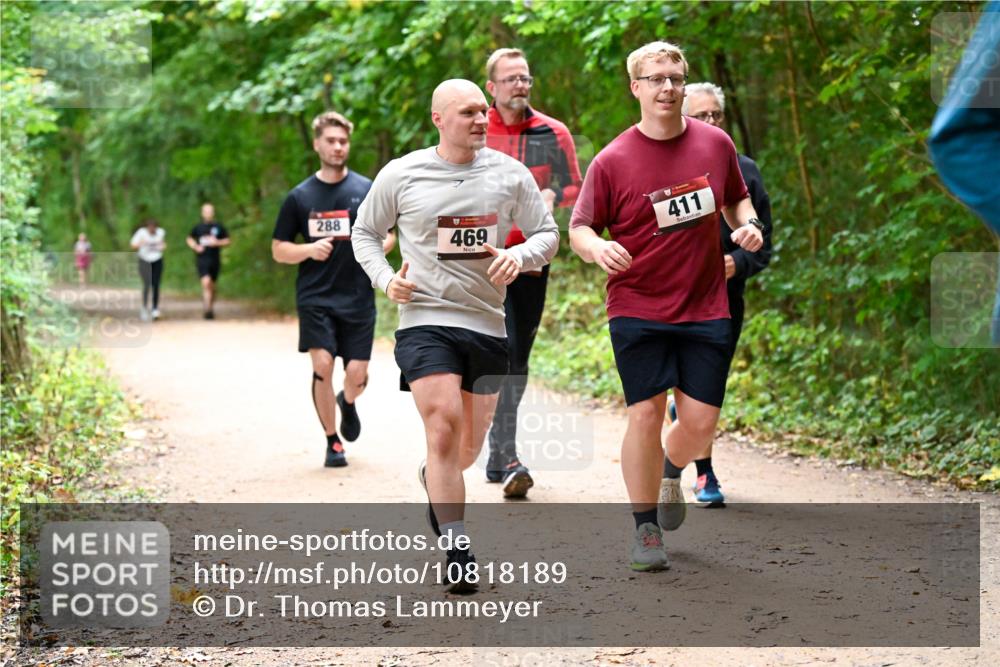 11.10.2026 - Bramfelder Halbmarathon 2026 Dr. Thomas Lammeyer http://msf.ph/oto/10818189 11.10.2026 10:01:15 Laufen 288, 469, 411 meine-sportfotos.de