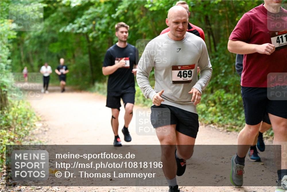 11.10.2026 - Bramfelder Halbmarathon 2026 Dr. Thomas Lammeyer http://msf.ph/oto/10818196 11.10.2026 10:01:16 Laufen 35, 469, 411 meine-sportfotos.de