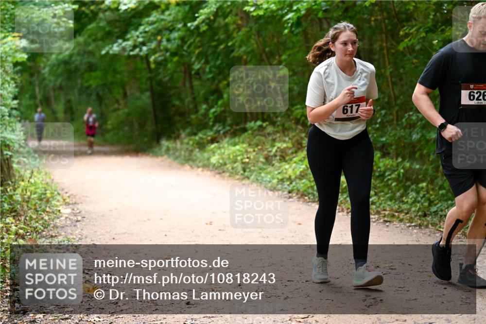 11.10.2026 - Bramfelder Halbmarathon 2026 Dr. Thomas Lammeyer http://msf.ph/oto/10818243 11.10.2026 10:01:28 Laufen 617, 626 meine-sportfotos.de