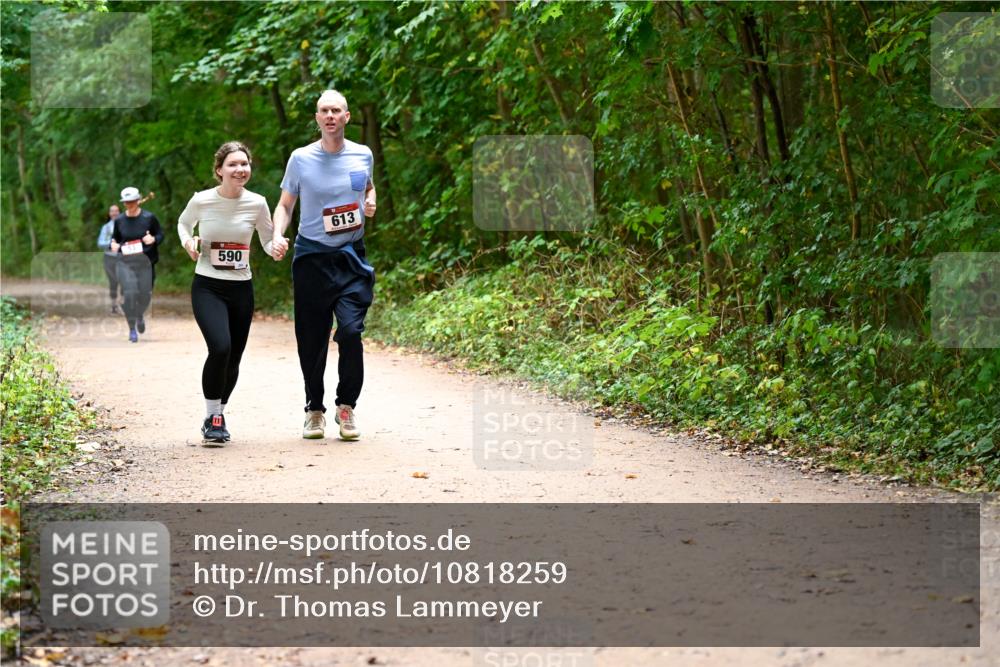 11.10.2026 - Bramfelder Halbmarathon 2026 Dr. Thomas Lammeyer http://msf.ph/oto/10818259 11.10.2026 10:01:47 Laufen 590, 613 meine-sportfotos.de