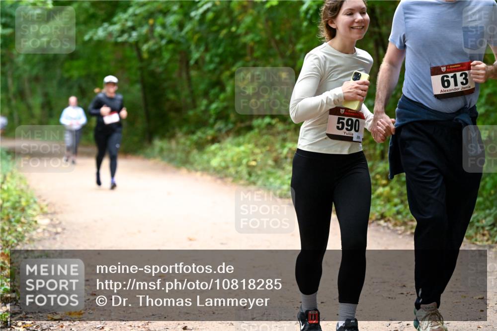 11.10.2026 - Bramfelder Halbmarathon 2026 Dr. Thomas Lammeyer http://msf.ph/oto/10818285 11.10.2026 10:01:51 Laufen 590, 295, 35, 613 meine-sportfotos.de