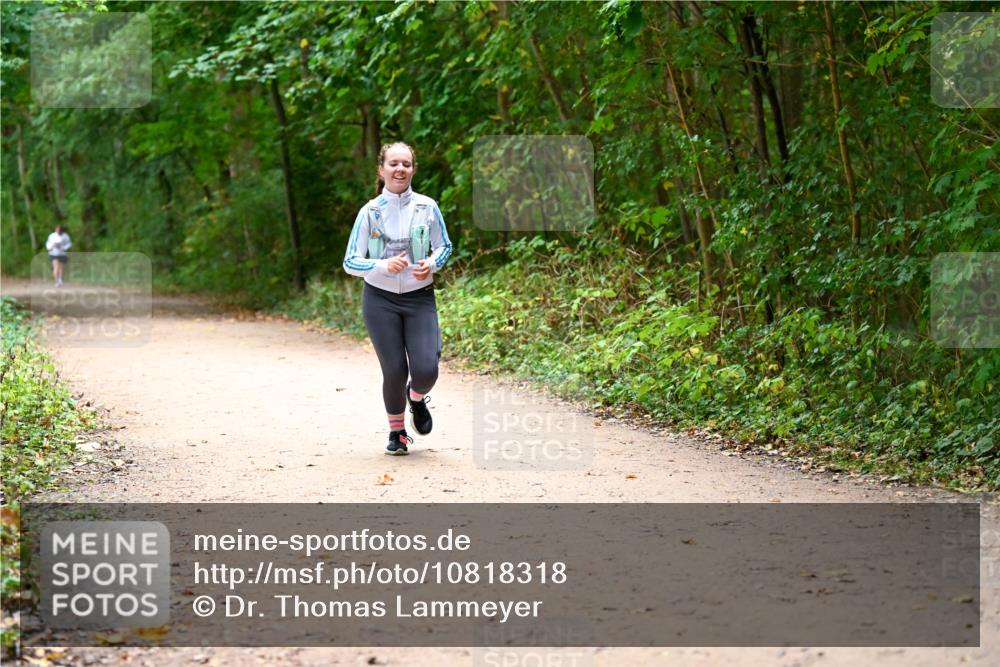 11.10.2026 - Bramfelder Halbmarathon 2026 Dr. Thomas Lammeyer http://msf.ph/oto/10818318 11.10.2026 10:01:58 Laufen  meine-sportfotos.de