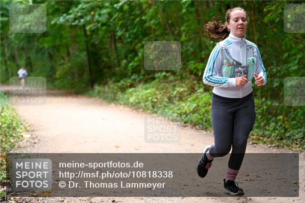 11.10.2026 - Bramfelder Halbmarathon 2026 Dr. Thomas Lammeyer http://msf.ph/oto/10818338 11.10.2026 10:02:01 Laufen  meine-sportfotos.de