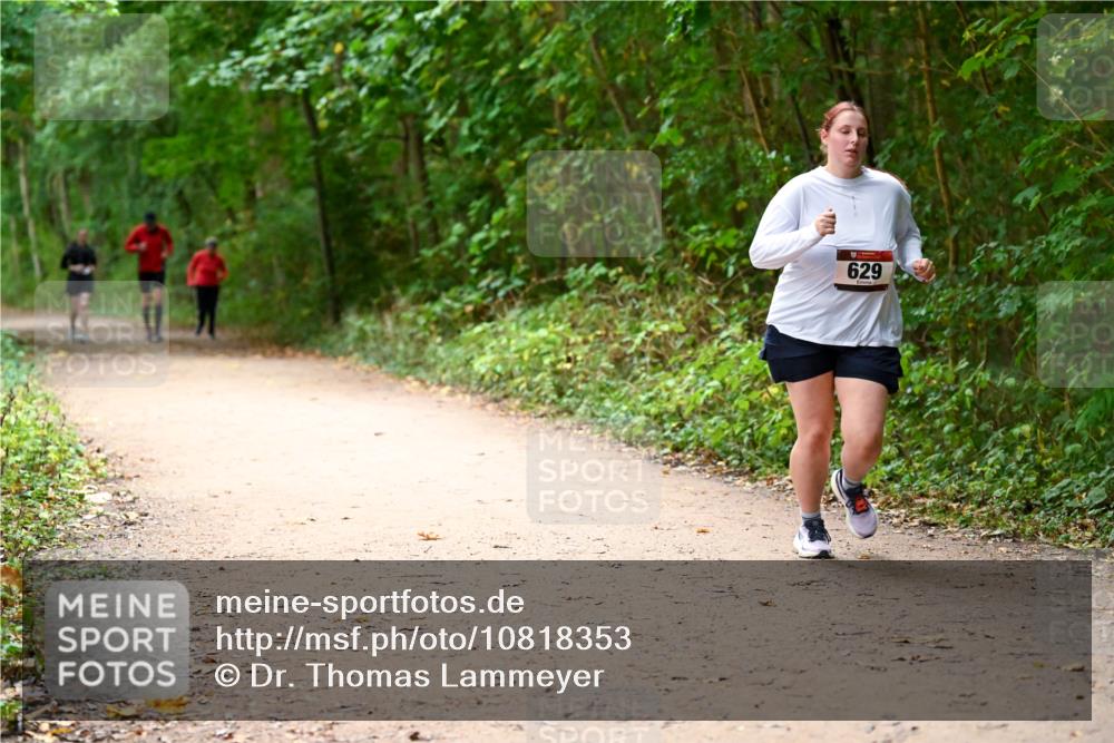11.10.2026 - Bramfelder Halbmarathon 2026 Dr. Thomas Lammeyer http://msf.ph/oto/10818353 11.10.2026 10:02:24 Laufen 629 meine-sportfotos.de