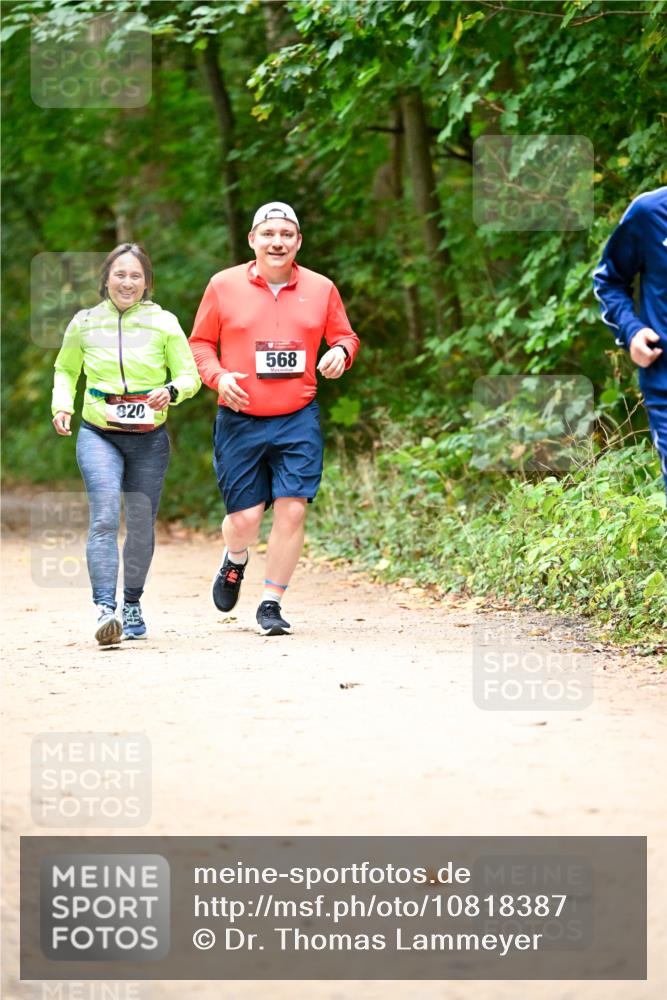 11.10.2026 - Bramfelder Halbmarathon 2026 Dr. Thomas Lammeyer http://msf.ph/oto/10818387 11.10.2026 10:03:03 Laufen 820, 568 meine-sportfotos.de