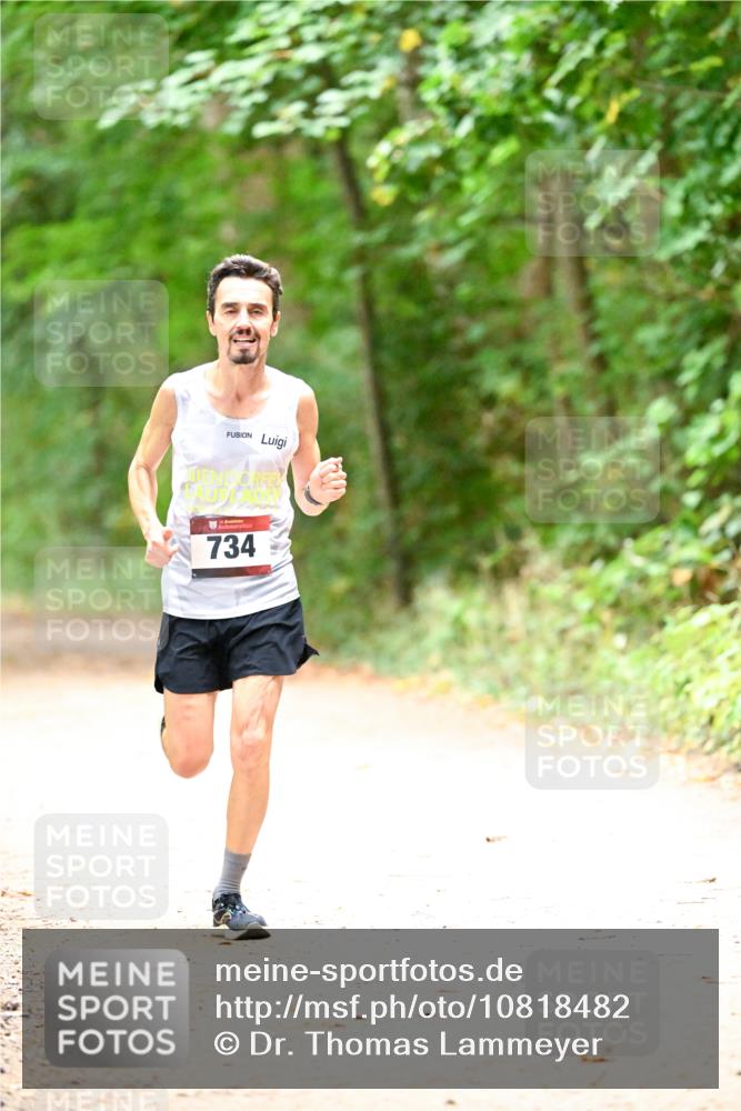 11.10.2026 - Bramfelder Halbmarathon 2026 Dr. Thomas Lammeyer http://msf.ph/oto/10818482 11.10.2026 10:04:35 Laufen 734 meine-sportfotos.de