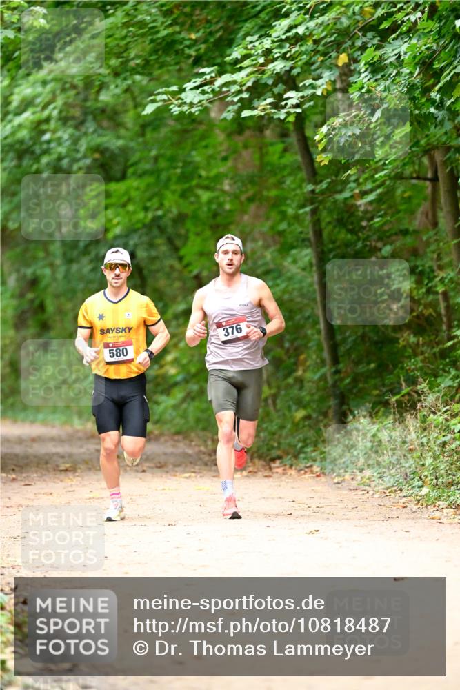11.10.2026 - Bramfelder Halbmarathon 2026 Dr. Thomas Lammeyer http://msf.ph/oto/10818487 11.10.2026 10:04:49 Laufen 376, 580 meine-sportfotos.de