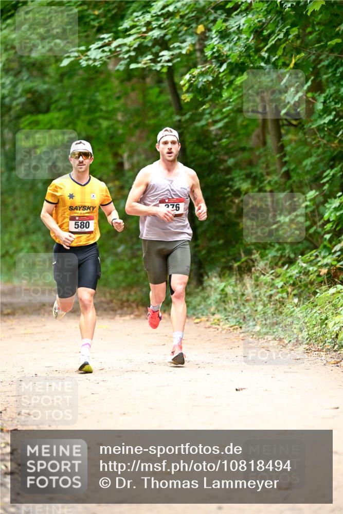 11.10.2026 - Bramfelder Halbmarathon 2026 Dr. Thomas Lammeyer http://msf.ph/oto/10818494 11.10.2026 10:04:50 Laufen 580, 276 meine-sportfotos.de