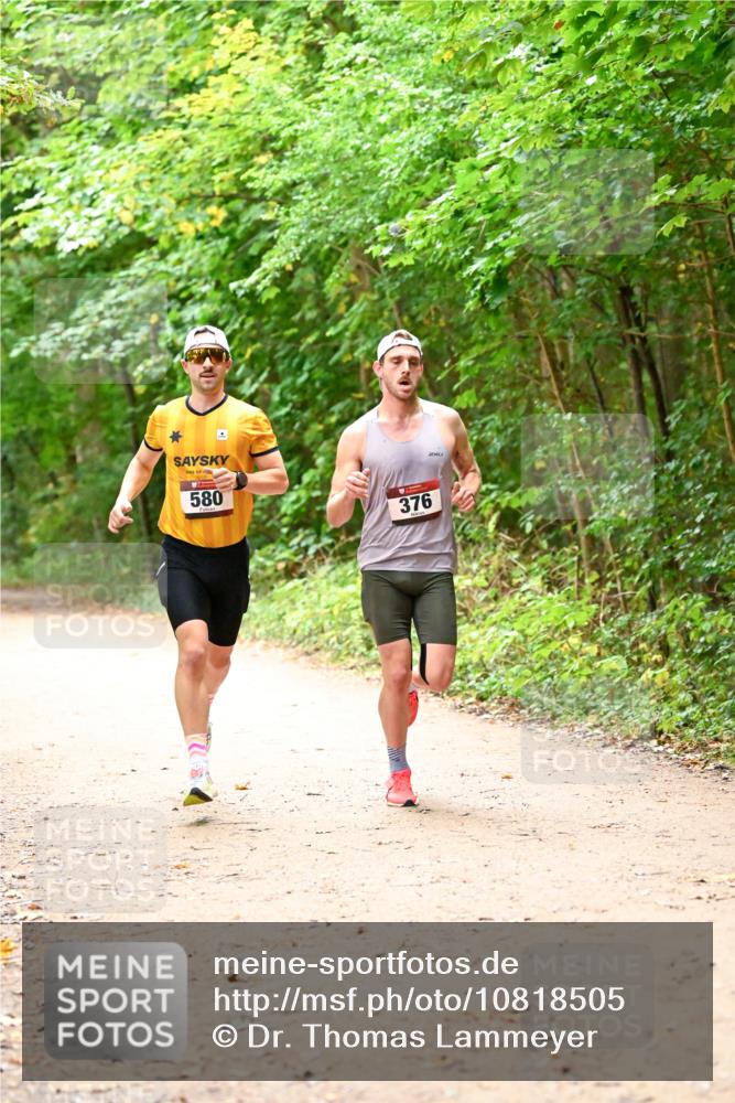 11.10.2026 - Bramfelder Halbmarathon 2026 Dr. Thomas Lammeyer http://msf.ph/oto/10818505 11.10.2026 10:04:52 Laufen 580, 376 meine-sportfotos.de