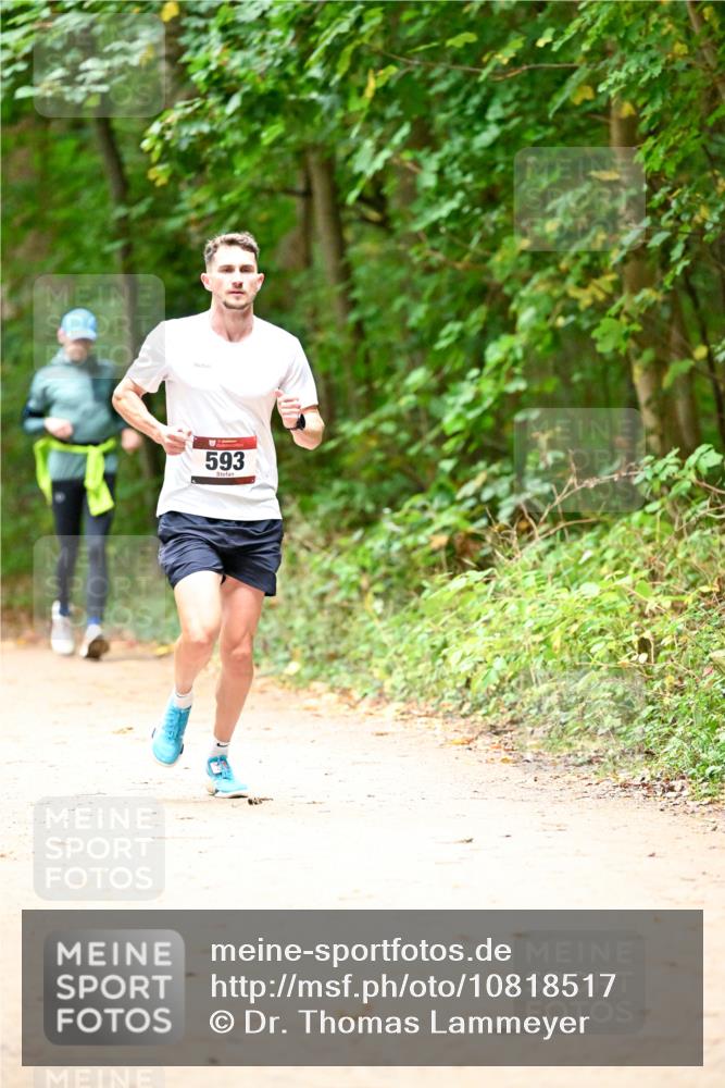 11.10.2026 - Bramfelder Halbmarathon 2026 Dr. Thomas Lammeyer http://msf.ph/oto/10818517 11.10.2026 10:05:41 Laufen 593 meine-sportfotos.de