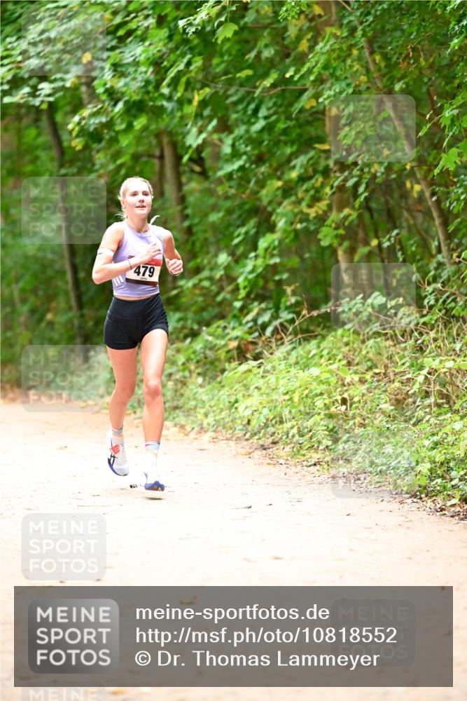 11.10.2026 - Bramfelder Halbmarathon 2026 Dr. Thomas Lammeyer http://msf.ph/oto/10818552 11.10.2026 10:05:50 Laufen 479 meine-sportfotos.de