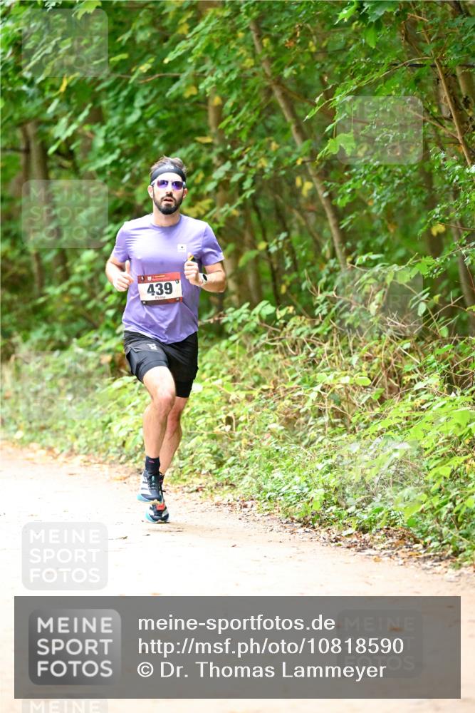 11.10.2026 - Bramfelder Halbmarathon 2026 Dr. Thomas Lammeyer http://msf.ph/oto/10818590 11.10.2026 10:06:25 Laufen 439 meine-sportfotos.de