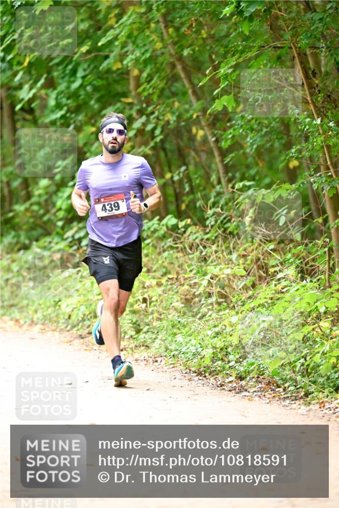 11.10.2026 - Bramfelder Halbmarathon 2026 Dr. Thomas Lammeyer http://msf.ph/oto/10818591 11.10.2026 10:06:25 Laufen 439 meine-sportfotos.de