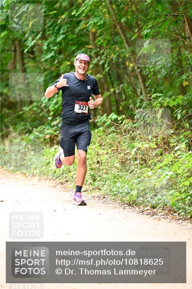 11.10.2026 - Bramfelder Halbmarathon 2026 Dr. Thomas Lammeyer http://msf.ph/oto/10818625 11.10.2026 10:06:52 Laufen 327, 262 meine-sportfotos.de