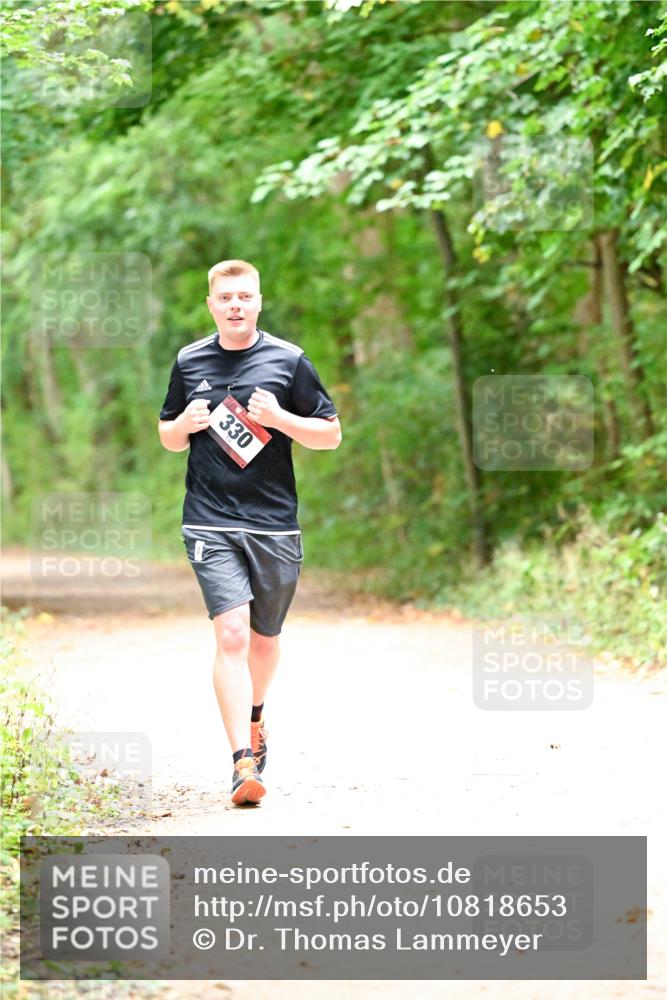 11.10.2026 - Bramfelder Halbmarathon 2026 Dr. Thomas Lammeyer http://msf.ph/oto/10818653 11.10.2026 10:07:28 Laufen 330 meine-sportfotos.de