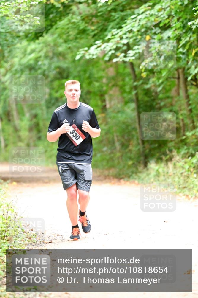 11.10.2026 - Bramfelder Halbmarathon 2026 Dr. Thomas Lammeyer http://msf.ph/oto/10818654 11.10.2026 10:07:28 Laufen 330 meine-sportfotos.de