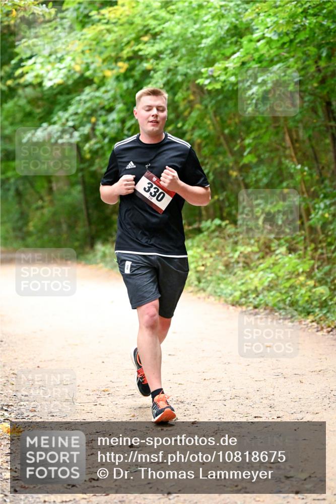 11.10.2026 - Bramfelder Halbmarathon 2026 Dr. Thomas Lammeyer http://msf.ph/oto/10818675 11.10.2026 10:07:31 Laufen 330 meine-sportfotos.de