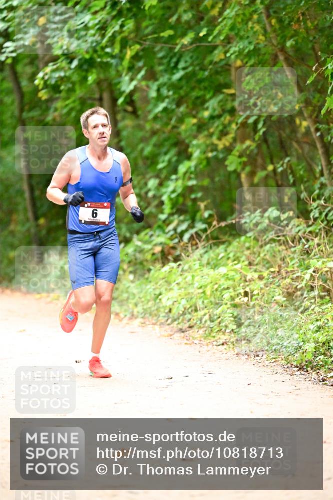 11.10.2026 - Bramfelder Halbmarathon 2026 Dr. Thomas Lammeyer http://msf.ph/oto/10818713 11.10.2026 10:08:20 Laufen 6 meine-sportfotos.de