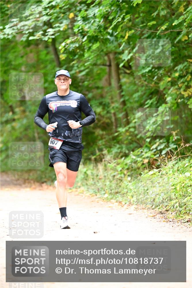 11.10.2026 - Bramfelder Halbmarathon 2026 Dr. Thomas Lammeyer http://msf.ph/oto/10818737 11.10.2026 10:08:39 Laufen 607 meine-sportfotos.de