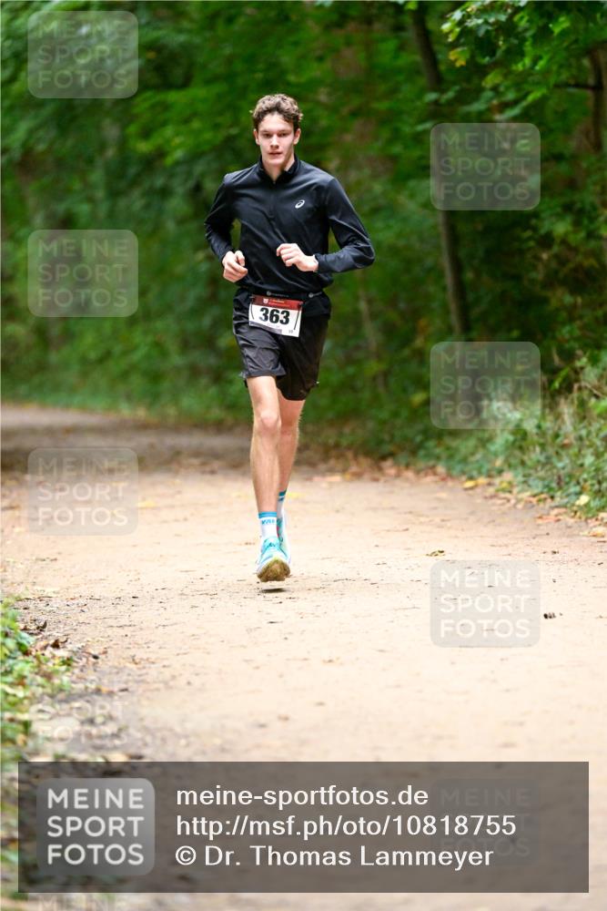 11.10.2026 - Bramfelder Halbmarathon 2026 Dr. Thomas Lammeyer http://msf.ph/oto/10818755 11.10.2026 10:09:05 Laufen 363 meine-sportfotos.de