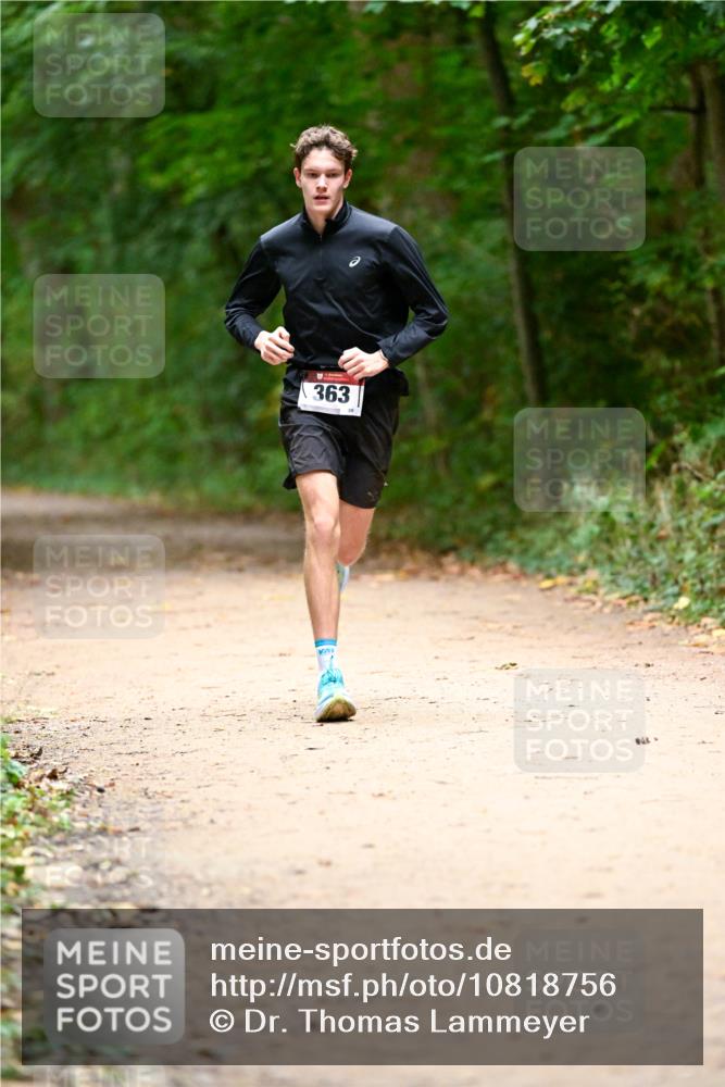 11.10.2026 - Bramfelder Halbmarathon 2026 Dr. Thomas Lammeyer http://msf.ph/oto/10818756 11.10.2026 10:09:05 Laufen 363 meine-sportfotos.de
