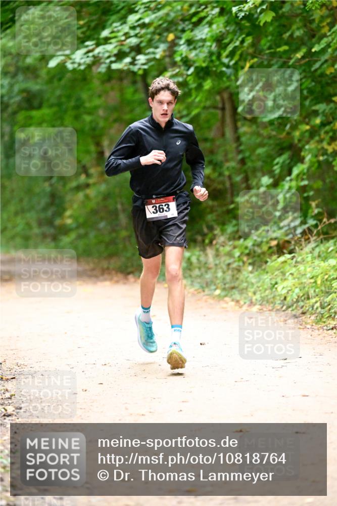 11.10.2026 - Bramfelder Halbmarathon 2026 Dr. Thomas Lammeyer http://msf.ph/oto/10818764 11.10.2026 10:09:06 Laufen 363 meine-sportfotos.de