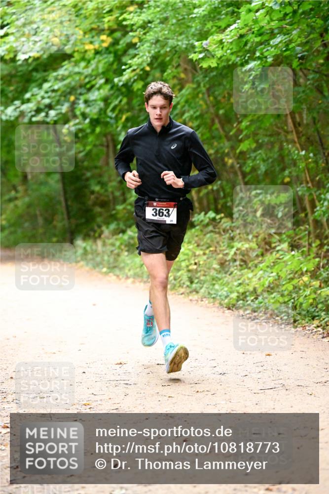 11.10.2026 - Bramfelder Halbmarathon 2026 Dr. Thomas Lammeyer http://msf.ph/oto/10818773 11.10.2026 10:09:07 Laufen 363, 39 meine-sportfotos.de