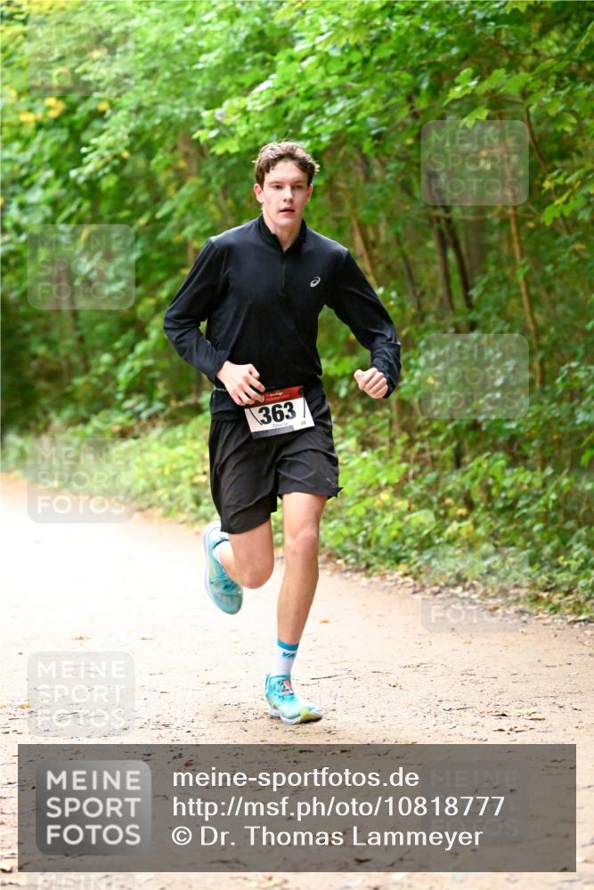 11.10.2026 - Bramfelder Halbmarathon 2026 Dr. Thomas Lammeyer http://msf.ph/oto/10818777 11.10.2026 10:09:08 Laufen 363, 39 meine-sportfotos.de