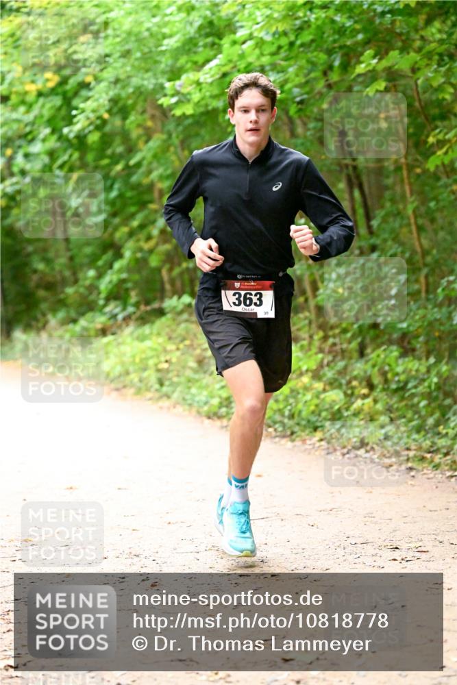 11.10.2026 - Bramfelder Halbmarathon 2026 Dr. Thomas Lammeyer http://msf.ph/oto/10818778 11.10.2026 10:09:08 Laufen 363, 39 meine-sportfotos.de