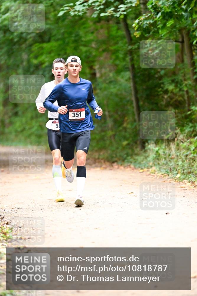 11.10.2026 - Bramfelder Halbmarathon 2026 Dr. Thomas Lammeyer http://msf.ph/oto/10818787 11.10.2026 10:09:16 Laufen 75, 59, 351 meine-sportfotos.de