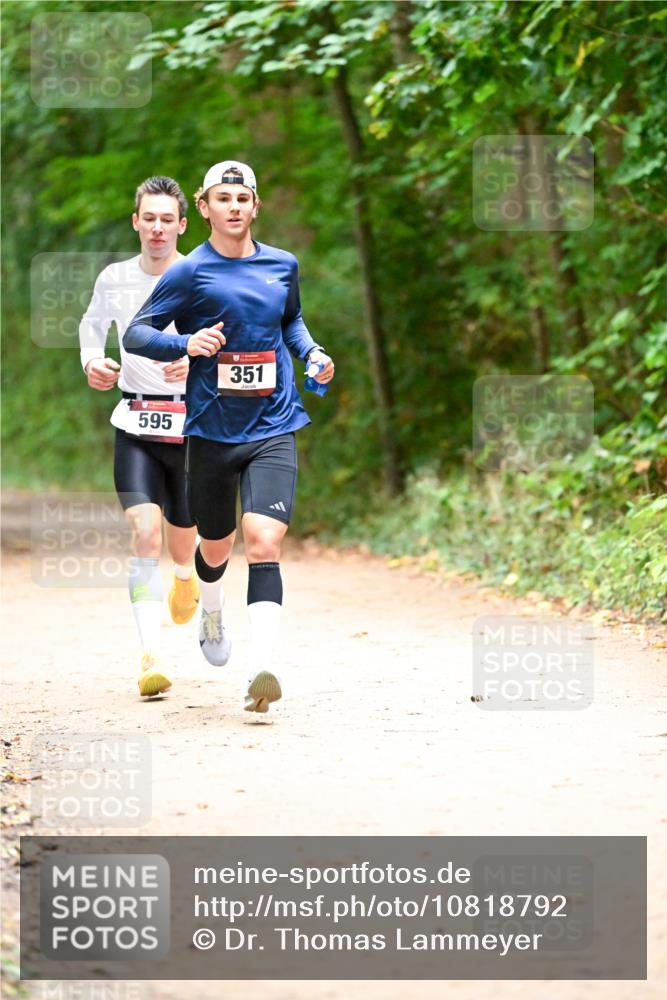11.10.2026 - Bramfelder Halbmarathon 2026 Dr. Thomas Lammeyer http://msf.ph/oto/10818792 11.10.2026 10:09:16 Laufen 595, 351 meine-sportfotos.de