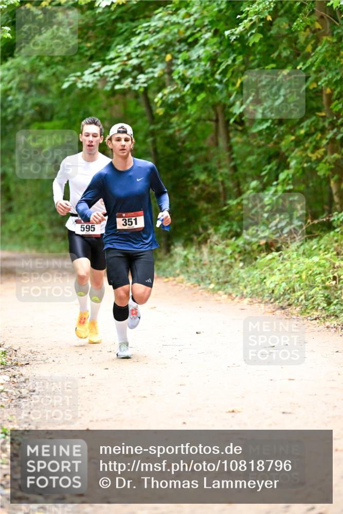 11.10.2026 - Bramfelder Halbmarathon 2026 Dr. Thomas Lammeyer http://msf.ph/oto/10818796 11.10.2026 10:09:17 Laufen 595, 351 meine-sportfotos.de
