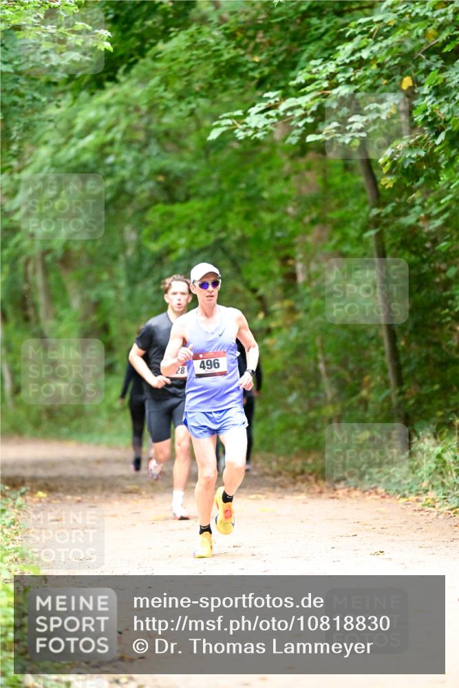 11.10.2026 - Bramfelder Halbmarathon 2026 Dr. Thomas Lammeyer http://msf.ph/oto/10818830 11.10.2026 10:09:44 Laufen 28, 496 meine-sportfotos.de