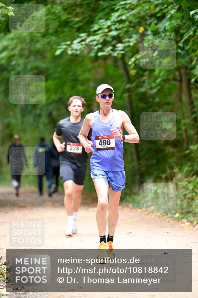 11.10.2026 - Bramfelder Halbmarathon 2026 Dr. Thomas Lammeyer http://msf.ph/oto/10818842 11.10.2026 10:09:45 Laufen 228, 496 meine-sportfotos.de