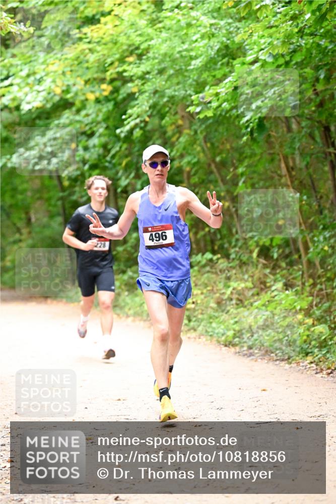 11.10.2026 - Bramfelder Halbmarathon 2026 Dr. Thomas Lammeyer http://msf.ph/oto/10818856 11.10.2026 10:09:47 Laufen 228, 496 meine-sportfotos.de
