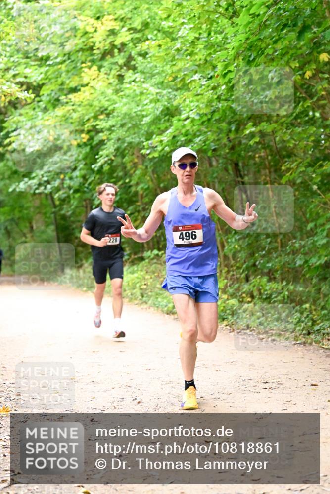 11.10.2026 - Bramfelder Halbmarathon 2026 Dr. Thomas Lammeyer http://msf.ph/oto/10818861 11.10.2026 10:09:48 Laufen 228, 496 meine-sportfotos.de