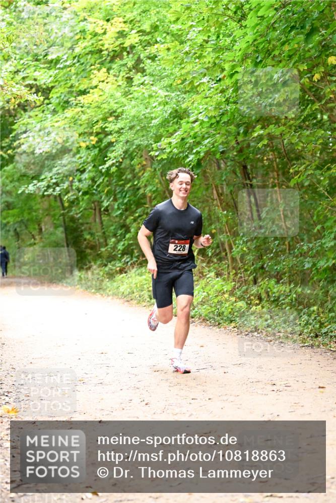 11.10.2026 - Bramfelder Halbmarathon 2026 Dr. Thomas Lammeyer http://msf.ph/oto/10818863 11.10.2026 10:09:49 Laufen 228 meine-sportfotos.de