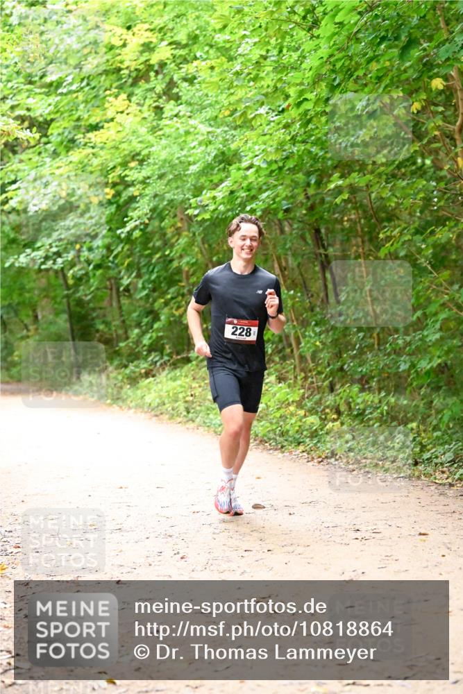 11.10.2026 - Bramfelder Halbmarathon 2026 Dr. Thomas Lammeyer http://msf.ph/oto/10818864 11.10.2026 10:09:49 Laufen 228, 1 meine-sportfotos.de
