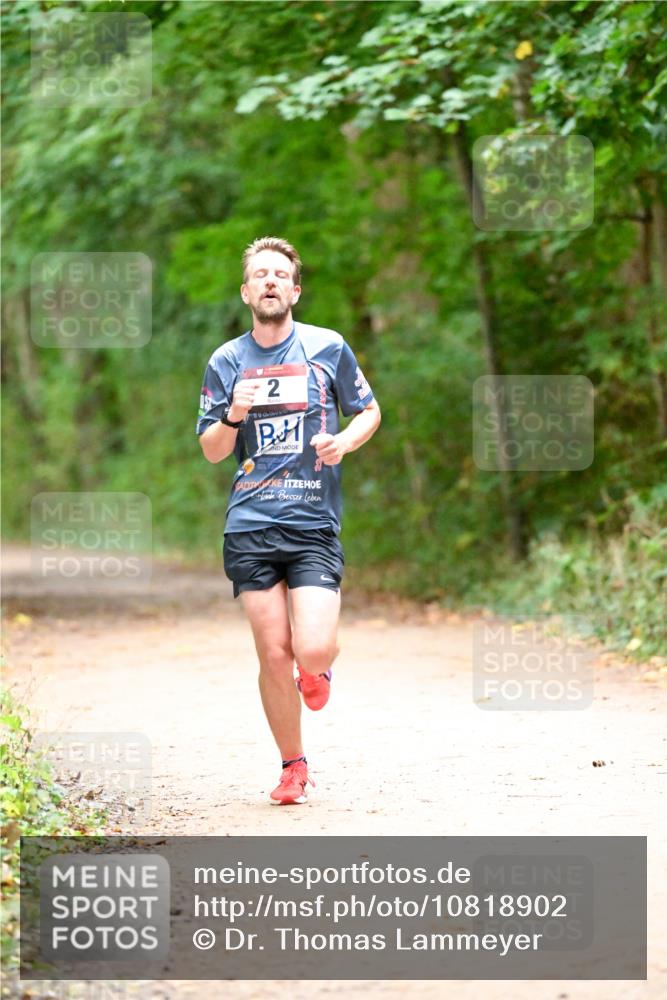 11.10.2026 - Bramfelder Halbmarathon 2026 Dr. Thomas Lammeyer http://msf.ph/oto/10818902 11.10.2026 10:10:21 Laufen 2 meine-sportfotos.de