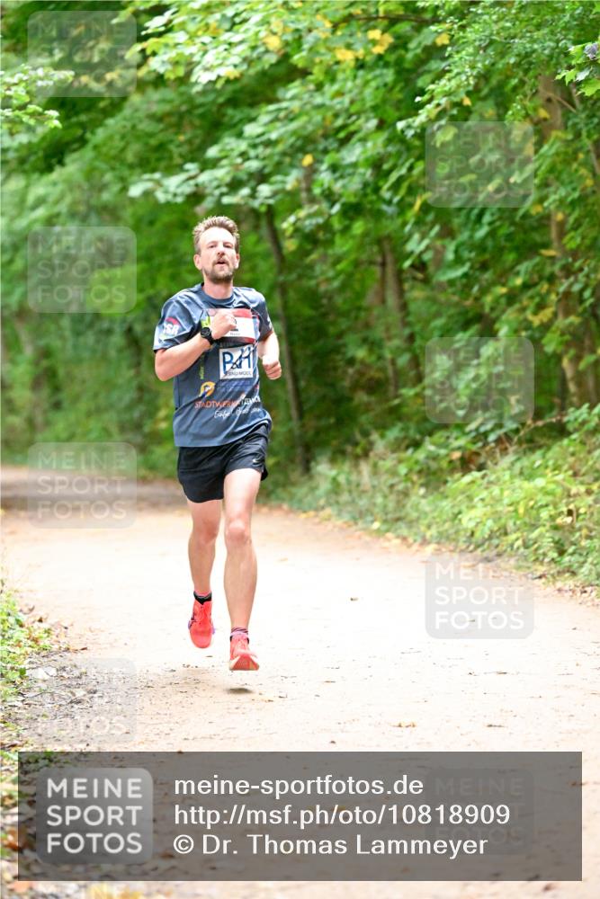 11.10.2026 - Bramfelder Halbmarathon 2026 Dr. Thomas Lammeyer http://msf.ph/oto/10818909 11.10.2026 10:10:22 Laufen  meine-sportfotos.de