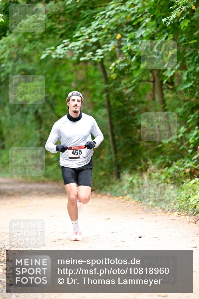11.10.2026 - Bramfelder Halbmarathon 2026 Dr. Thomas Lammeyer http://msf.ph/oto/10818960 11.10.2026 10:10:41 Laufen 455 meine-sportfotos.de